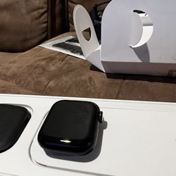 Apple Watch Series 8