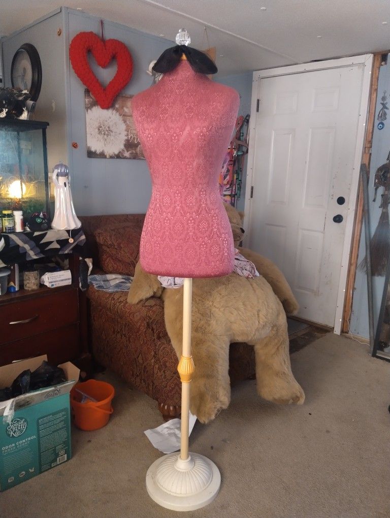 Sewing/Alterations Mannequin 