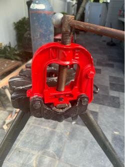 NYE no.88 pipe vise