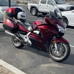 Very nice Honda St 1300