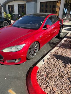 2015 Tesla Model S