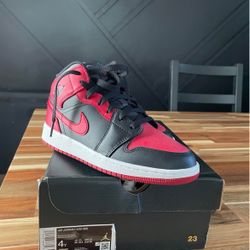 Air Jordan’s 1 Mids