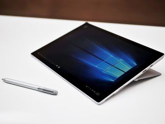 Microsoft Surface Pro 4 - 4GB Ram 128GB SSD