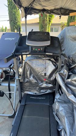 PRO-FORM electric walker