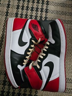 Jordan Retro 1 black toe sz 12 2016