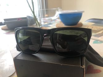 Electric Visual Knoxville Gloss Black Sunglasses- no scratches