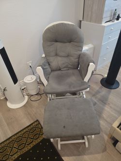 Rocking chair and ottoman