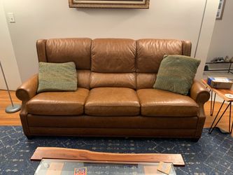 Hancock & Moore Premium Brown Leather Sofa – Made in USA – Excellent Condition