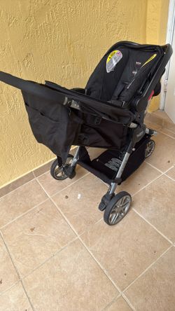 Britax B Agile