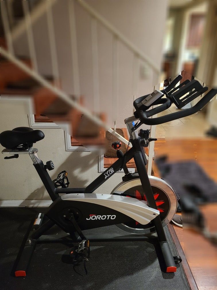 Exercise Bike JOROTO X2 Magnetic Indoor Exercise Bike