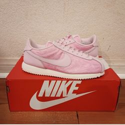 Nike Cortez Multiple Sizes Read Below