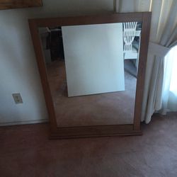 Dresser Mirror.        $25.00.  OBO