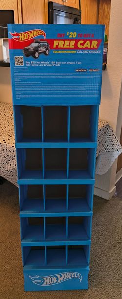 IM SELLING MY HOT WHEELS SHIPPERS - BLUE AND WHITE HOT WHEELS SHIPPER