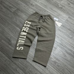 Essentials Sweatpants 