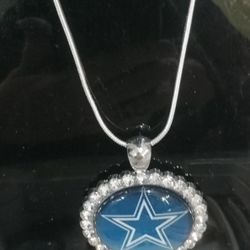 Dallas Cowboys Bling Round Necklace On Sterling Silver Chain 
