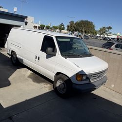 2006 Ford E-150