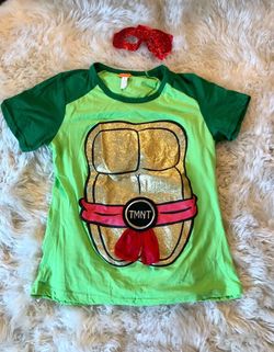 Women’s TMNT Shirt  And Mask Costume