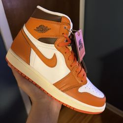 Air Jordan 1 Size 8 Women’s Starfish Brand New 