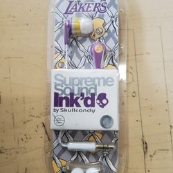 LA Lakers Skullcandy Earbuds Brand New 