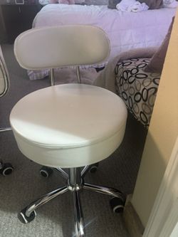 Vanity Chair