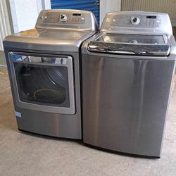 Kenmore washer and gas dryer set 