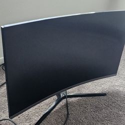 Samsung Monitor C32R500FHN curved. Move Out Sale!!
