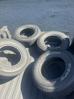 Toyo Open- Country 255/70/16 White Letter Tires