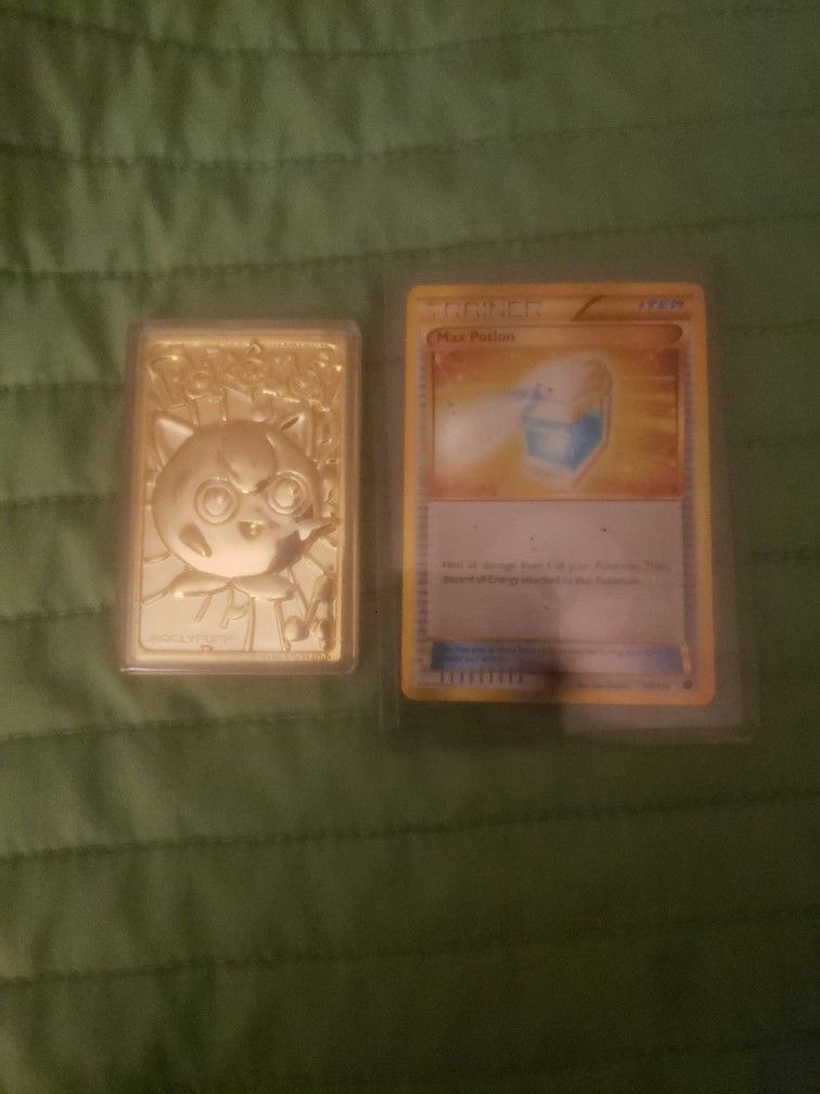 Pokémon Gold Plated Card And Trainer Card