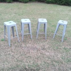 Stools (metal)