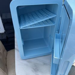 Small Refrigerator 