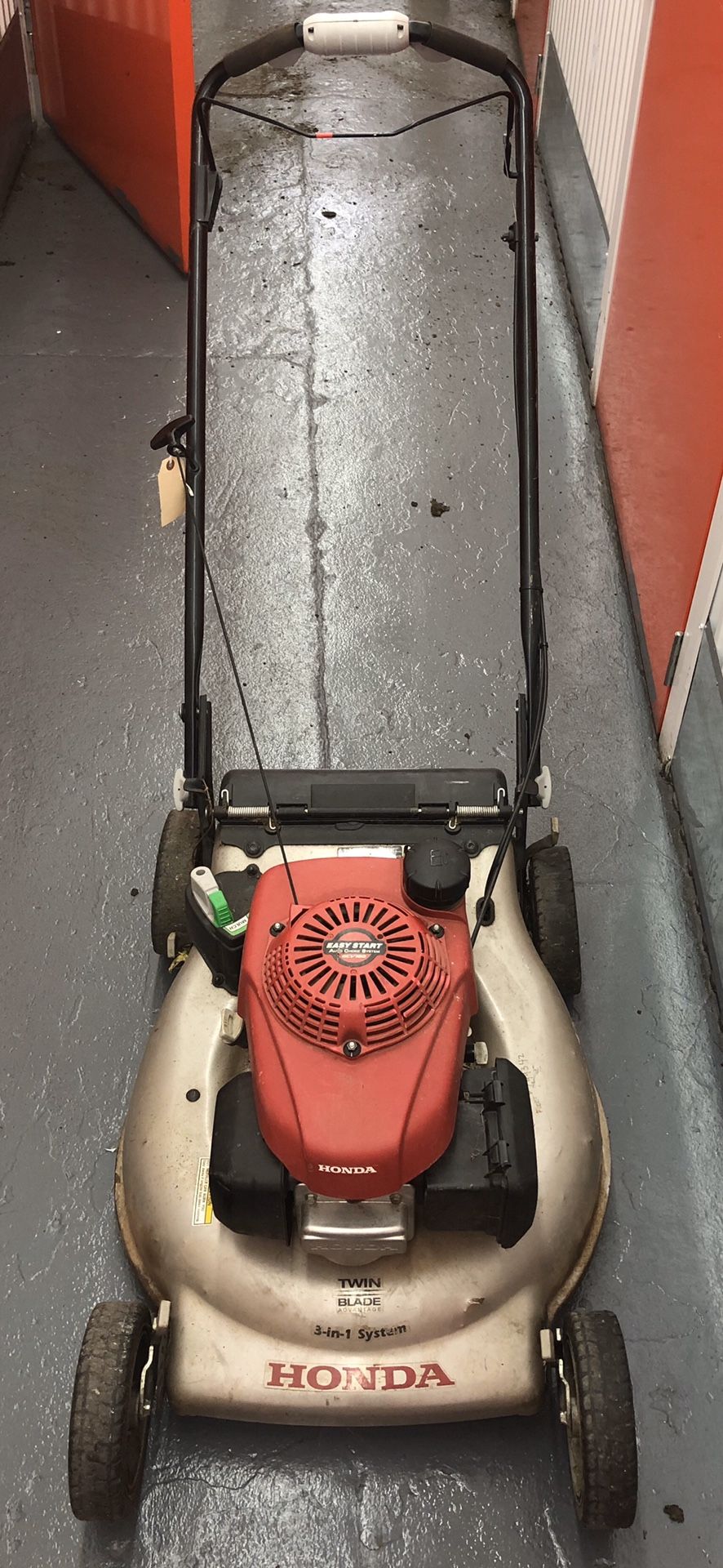 Honda HRR216K9VKAA SelfPropelled 21" Lawn Mower 160cc Lawnmower Twin