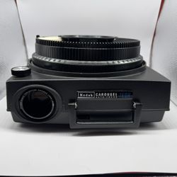 Kodak Carousel Slide Projector 760H w/ Carrying Case - Carousel & Remote Auto Focus Vintage