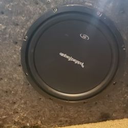 Rockford Fosgate 10-in Sub