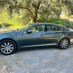 2007 Lexus LS 460
