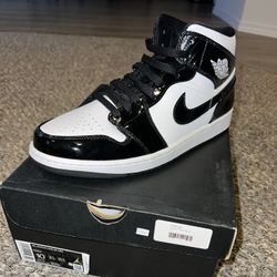 Brand New Jordan 1 Mid Carbon Fiber Sz 10m