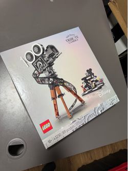 Lego Disney camera