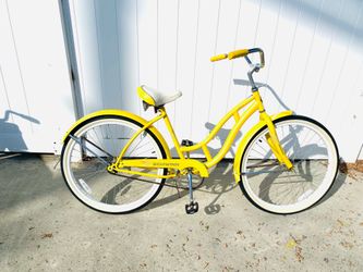 Schwinn Beach cruiser