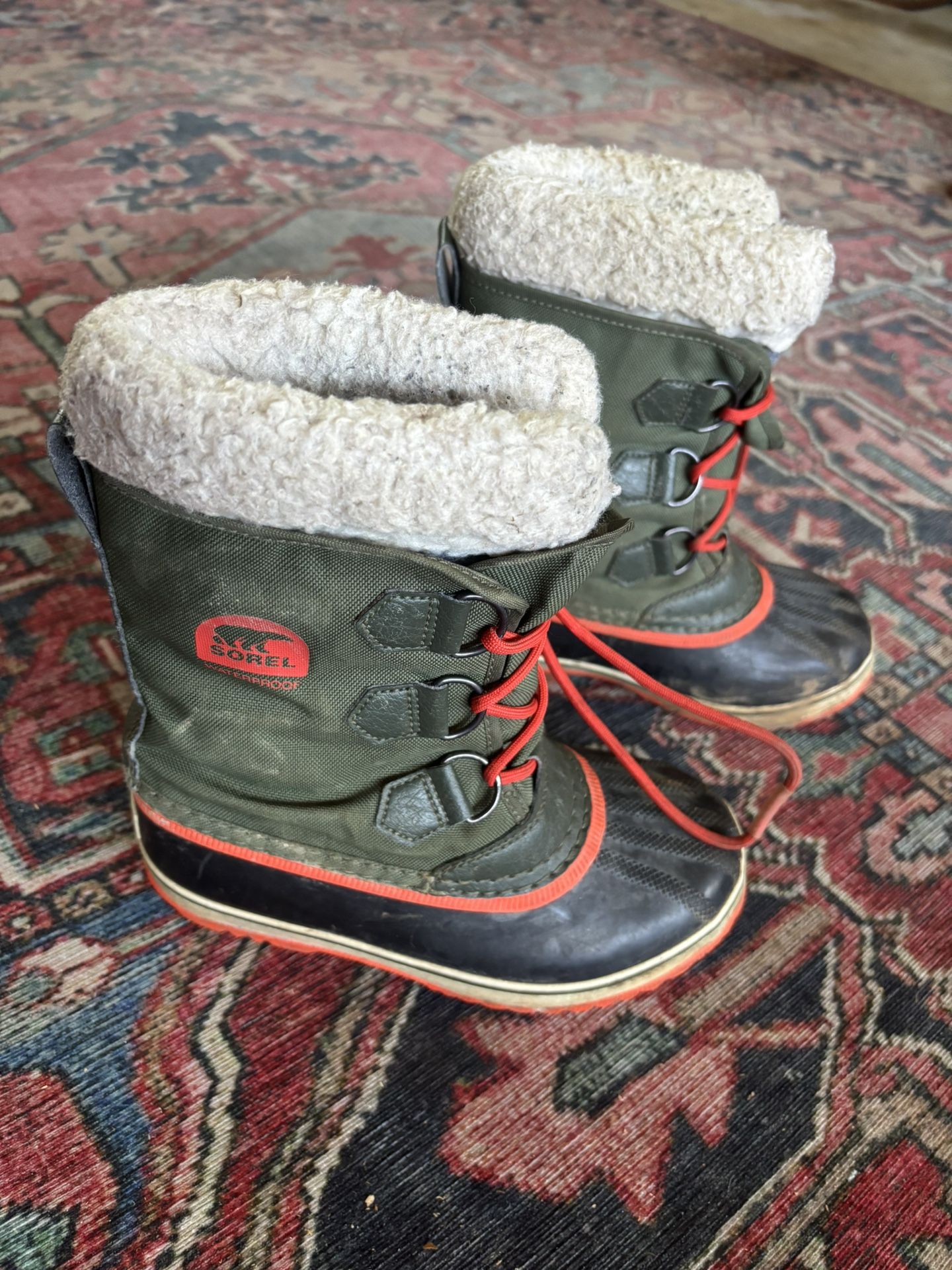 Kids Sorel Waterproof Insulated Boots Size 2
