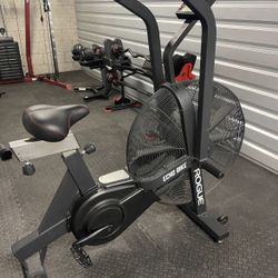 Rogue Echo Air Bike V2… Home Gym Fitness….