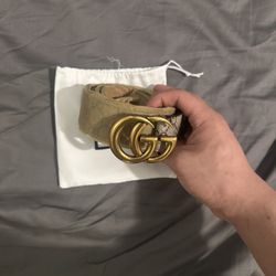 Gucci GG Supreme Belt