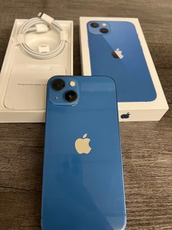 iPhone 13 -256gb unlocked for any carriers ( Liberado)