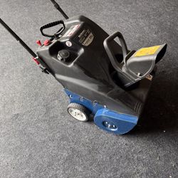 21” Gas Snow blower