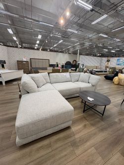 Costco Dayna 4PC Modular sofa with ottoman in light gray