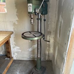 16-Speed Floor Drill Press – Heavy Duty