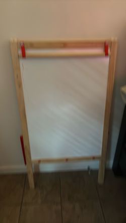 Easel