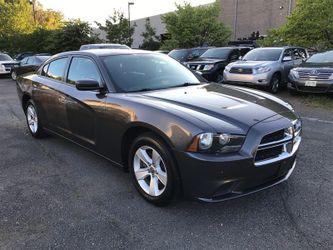2014 dodge charger se