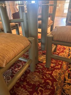 Beautiful Round Glass Dining set with Chairs