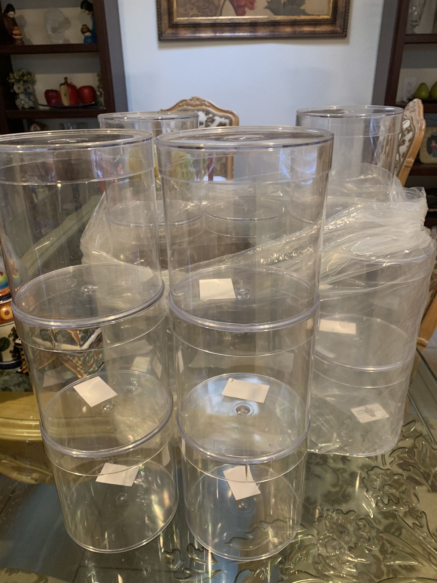 Acrylic canisters