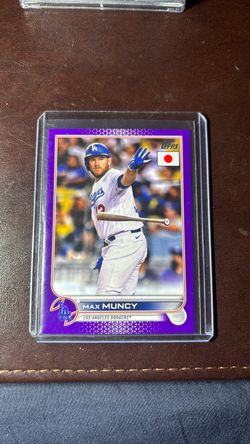 2023 Topps Japan Max Muncy SSP Purple numbered to 50