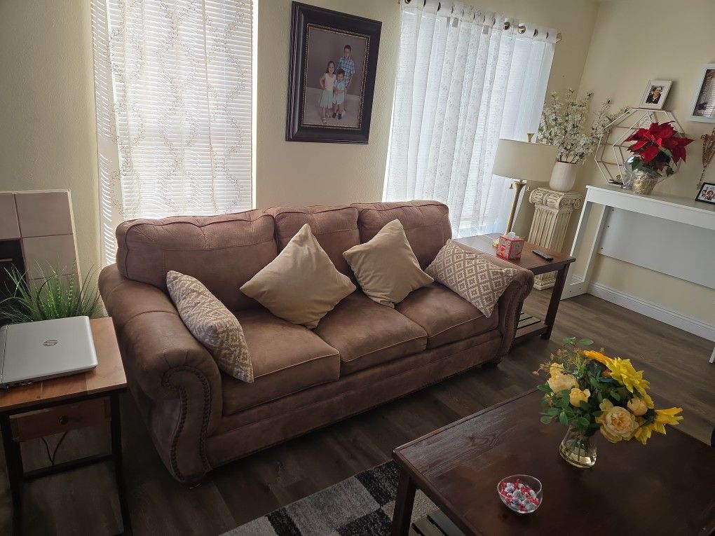 Large Couch With Bed Never Used